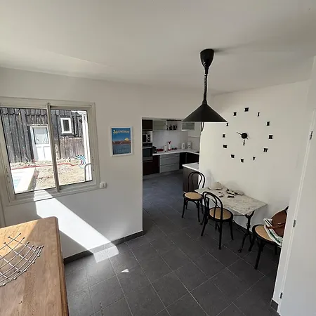 Neptune - Maison Familiale En Hypercentre *